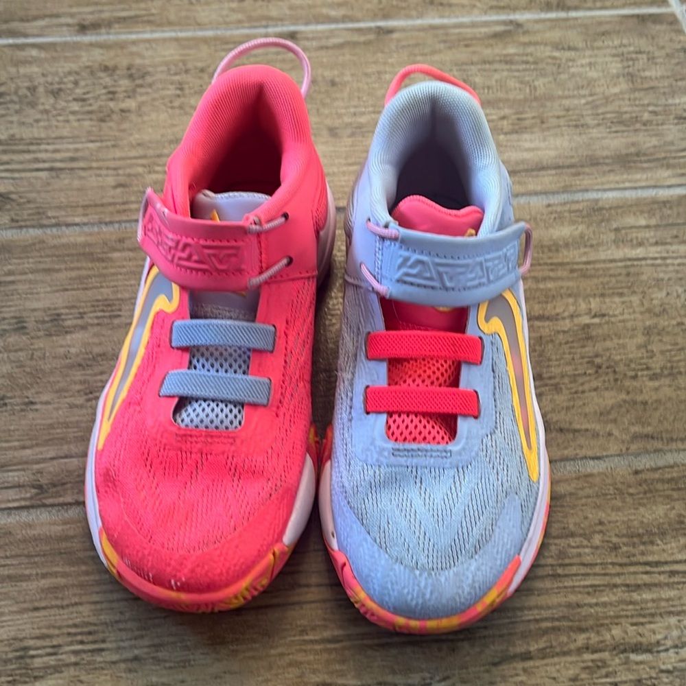 ' NIKE LITTLE KID GIANNIS IMMORTALITY 2 BASKETBALL SHOES